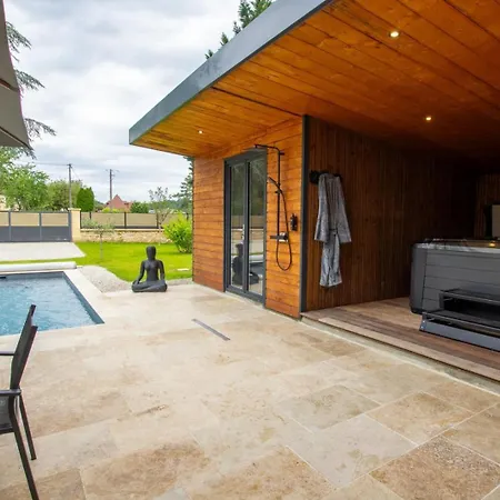 Holiday home De La Fontanelle *